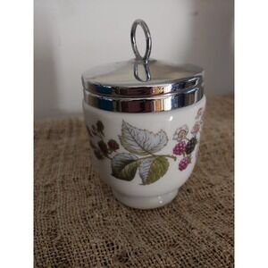 Egg Coddler & Lid Lavinia (White Body, Bone China) by Royal Worcester‎